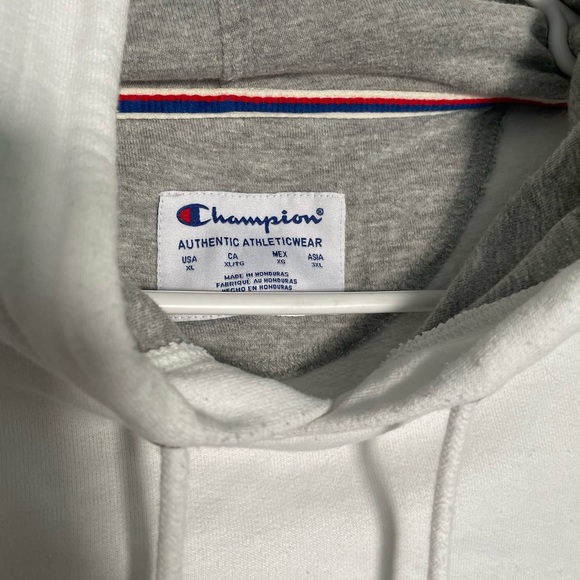 Champion (XL) hoodie - Picture 4 of 4